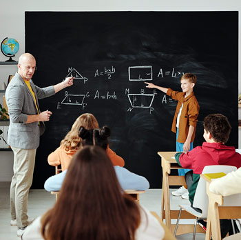 Scuola, verso la riapertura il 7 gennaio