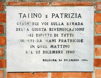 La lapide che ricorda l'assassinio di Rodolfo Bellinati e Patrizia Della Sentina, Sinti Emiliani.