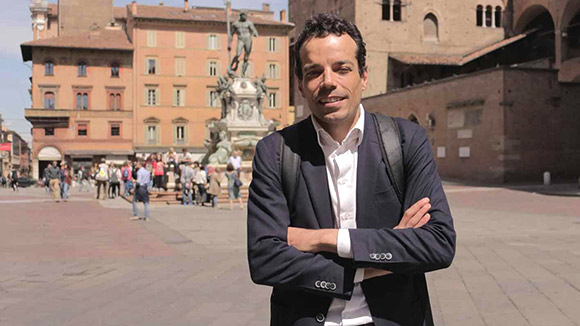 Francesco in Piazza Maggiore